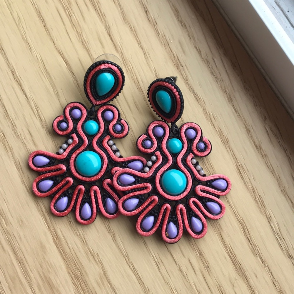Colorful earring